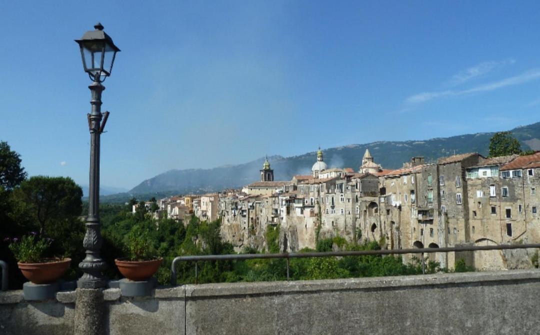 La Casa Nel Borgo Apartman SantʼAgata deʼ Goti Kültér fotó
